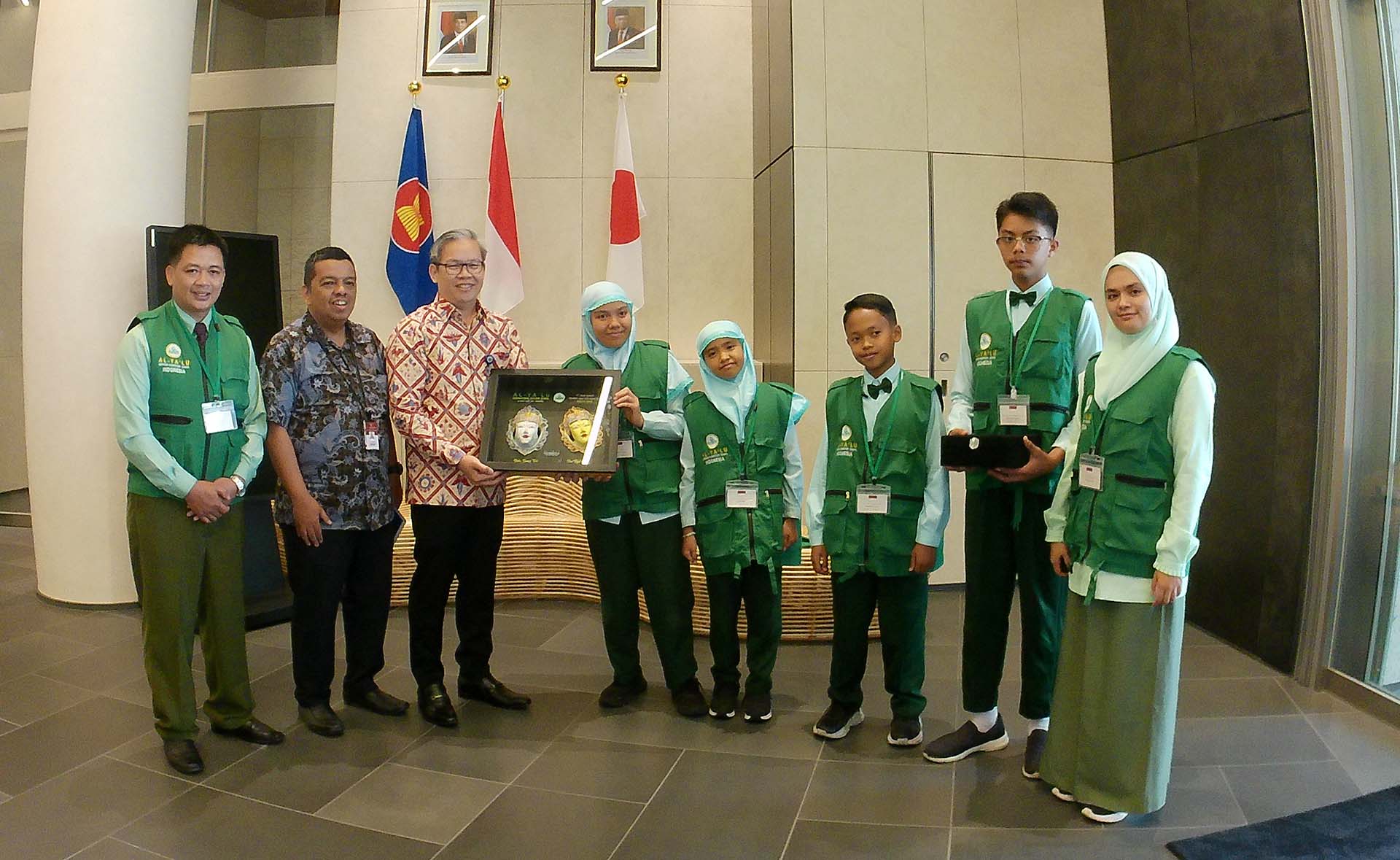 Gambar 2