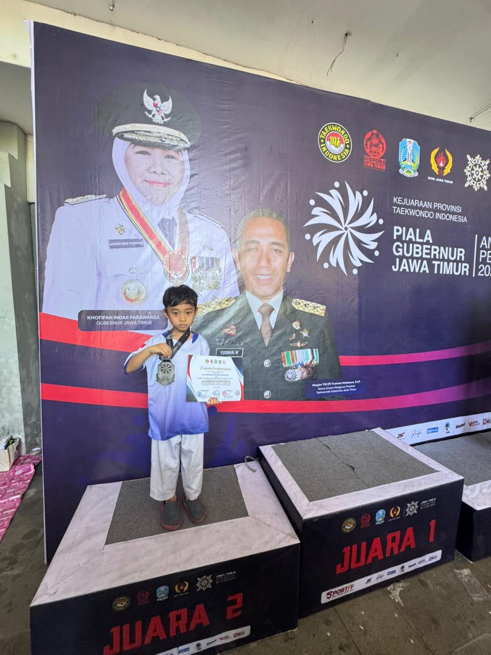 Muda, Berani, Juara! Siswa SD Unggulan AL-YA'LU Ukir Prestasi di Ajang Taekwondo Tingkat Provinsi